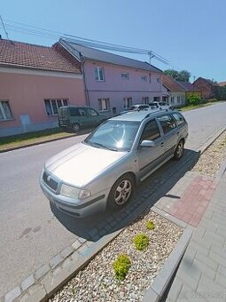 Skoda Octavia 1.8 Turbo 20v 110kw