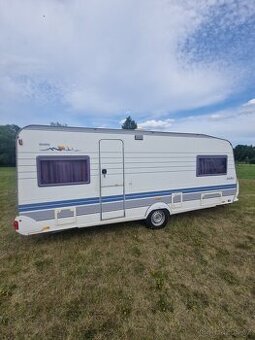 Hobby 12, předstan, 6 osob, boiler, 100km/h