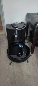 Robotický vysavač