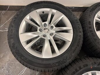 original alu škoda kodiaq r18 zimní 565601025c