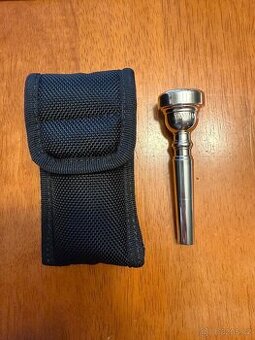 Nátrubek pro trubku Yamaha Japan