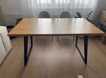 Jídelní stůl - přírodní dýha dub 150x90 cm