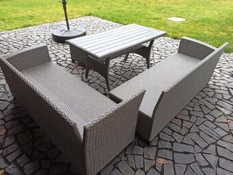 Zahradní nábytek