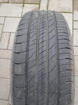 Letní pneu 205/60R16