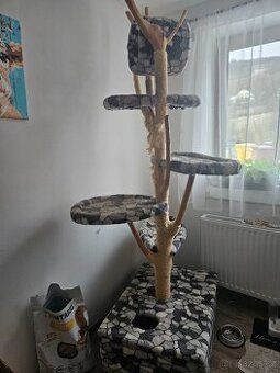 Kočičí strom, škrabadlo pro kočky
