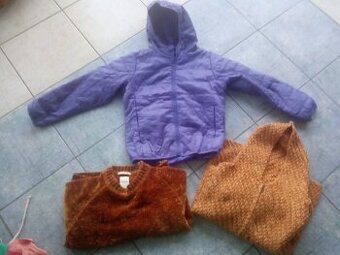 Balík dívčího oblečení-vel. 122/128
