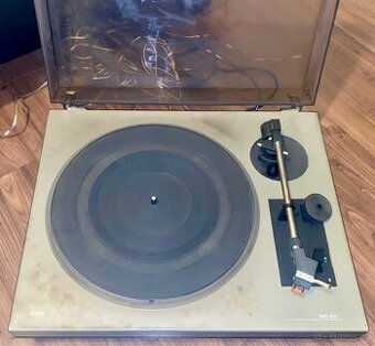 Gramofon Tesla Litovel NC300