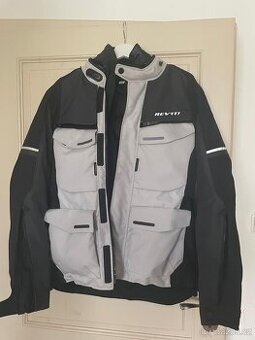 celoroční bunda na motorku včetně chráničů REVIT Outback 3