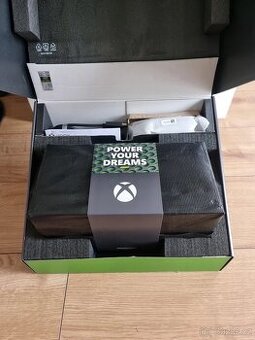 Prodám Xbox Series x 1TB