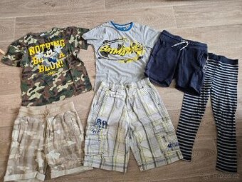 Pěkný balík kraťase,trička,tepláky 121/128,cena za vše