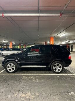 X5 e53 4.4i 235kw