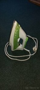 Napařovací žehlička