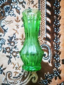 Váza lisované sklo Karel Koňák
