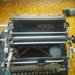 Starožitný mechanický psací stroj Consul Intercontinental - 1