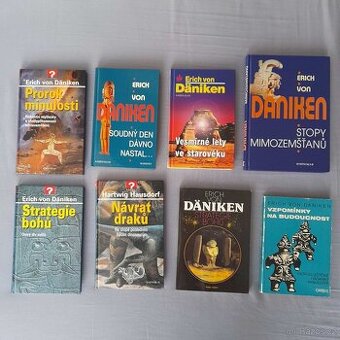 Set 8 knih Erich Von Daniken