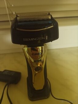 Holicí strojek Remington F9200