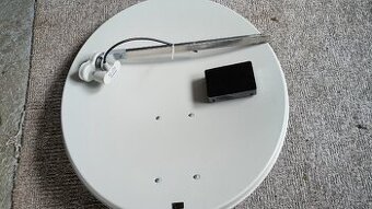 Satelit