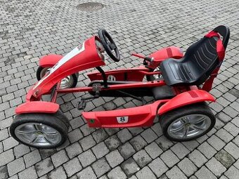 Šlapací kára FERRARI FXX Exclusive
