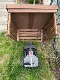 roboticka sekacka na travnik Robotic mower ZCS TECHline