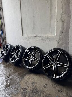 Kola BORBET XRS R19 s Pneu