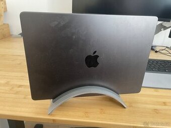 Stojan na macbook - 1