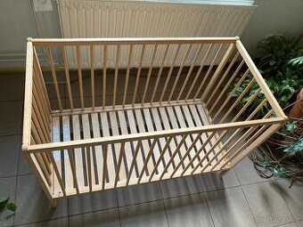 Dětská postýlka (menší, 112 cm x 56 cm)