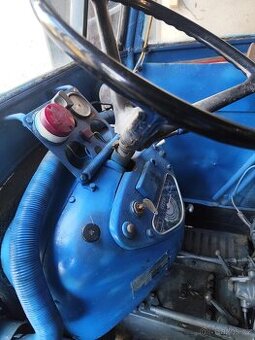 3011 Zetor
