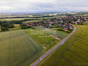 Prodej stavebního pozemku 3.828 m2, Horní Lhota u Ostravy