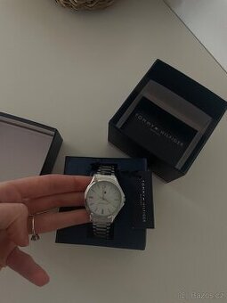 Hodinky Tommy Hilfiger