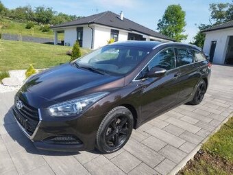 Hyundai i40 combi, 1.6GDi 99kw 67 000km