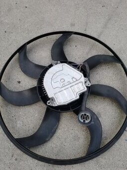 Opel Astra K ventilátor chladiče