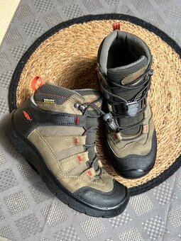 Dětské trekinzboty Keen vel.35 (22 cm)