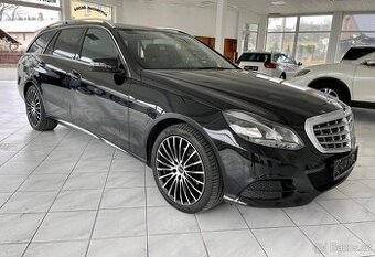Mercedes-Benz E200CDi // KRÁSNÝ STAV PO 1.MAJITELI,SERVISKA