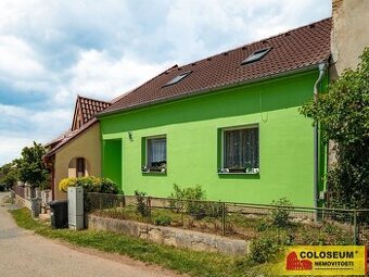 Zakřany - RD 3+1, zahrada, po rekonstrukci, krbová kamna, st