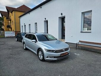 Passat B8 2,0 TDi 110KW DSG Comfortline 2017 197tkm,NAVI,