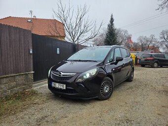 Opel zafira C tourer 1.6tdci 100kw, 7 mist
