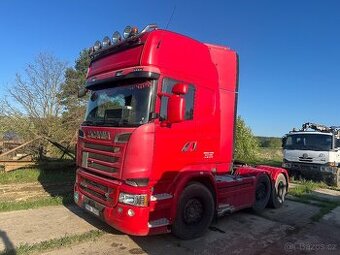 Scania R520, V8
