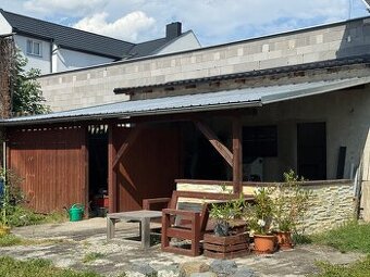 Dřevěná pergola/přístřešek