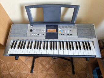 Klávesy Yamaha