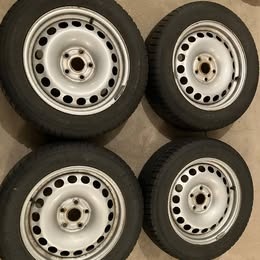 Kola 205/60 R16, 5x112 zimní (původně na byly na VW Sharan)
