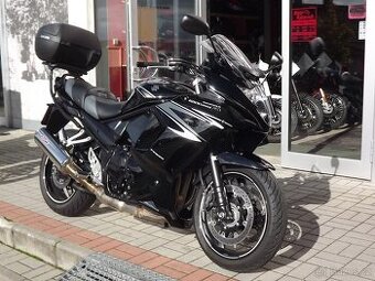 Suzuki GSX 1250FA