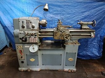 Menší soustruh. Možnost dopravy.