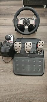 Volant logitech g27+ pedaly+ radici paka