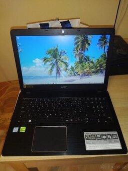 15,6" herní Intel i5 7.generace; 2gb grafika