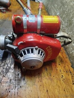 Křovinořez Companion 4L (2)