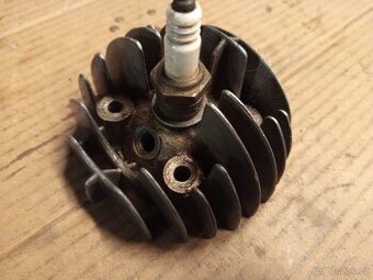 Jawetta Jaweta hlava válce