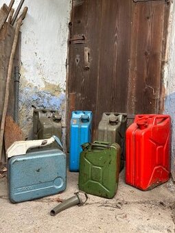 Staré kanystry