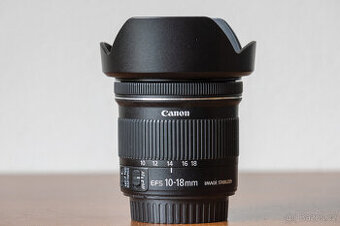 Canon EF-S 10-18mm f/4.5-5.6 IS STM