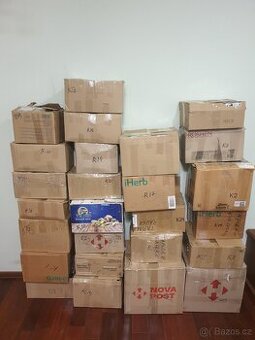 krabice různých velikostí (cca 40k)