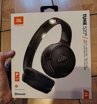 Sluchátka JBL Tune 520 bt